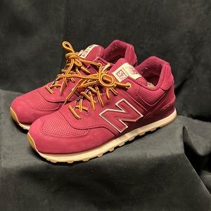 New Balance 574 Classic in Mens sz 9.5